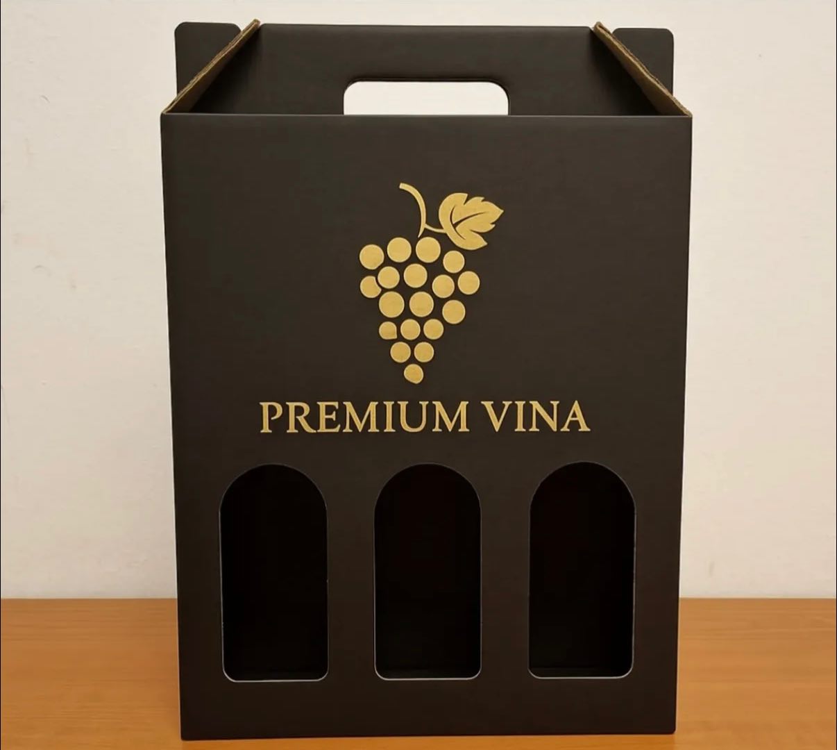 Kartonska poklon kutija za vino